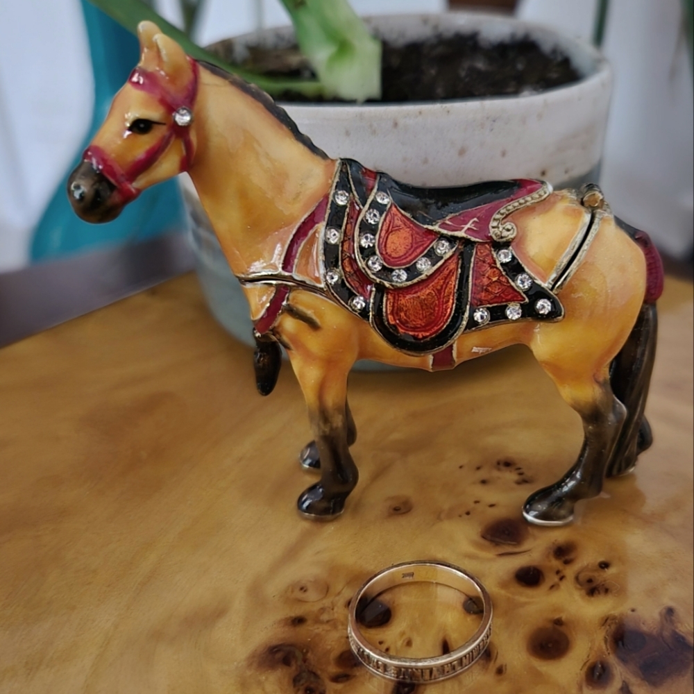 Horse trinket